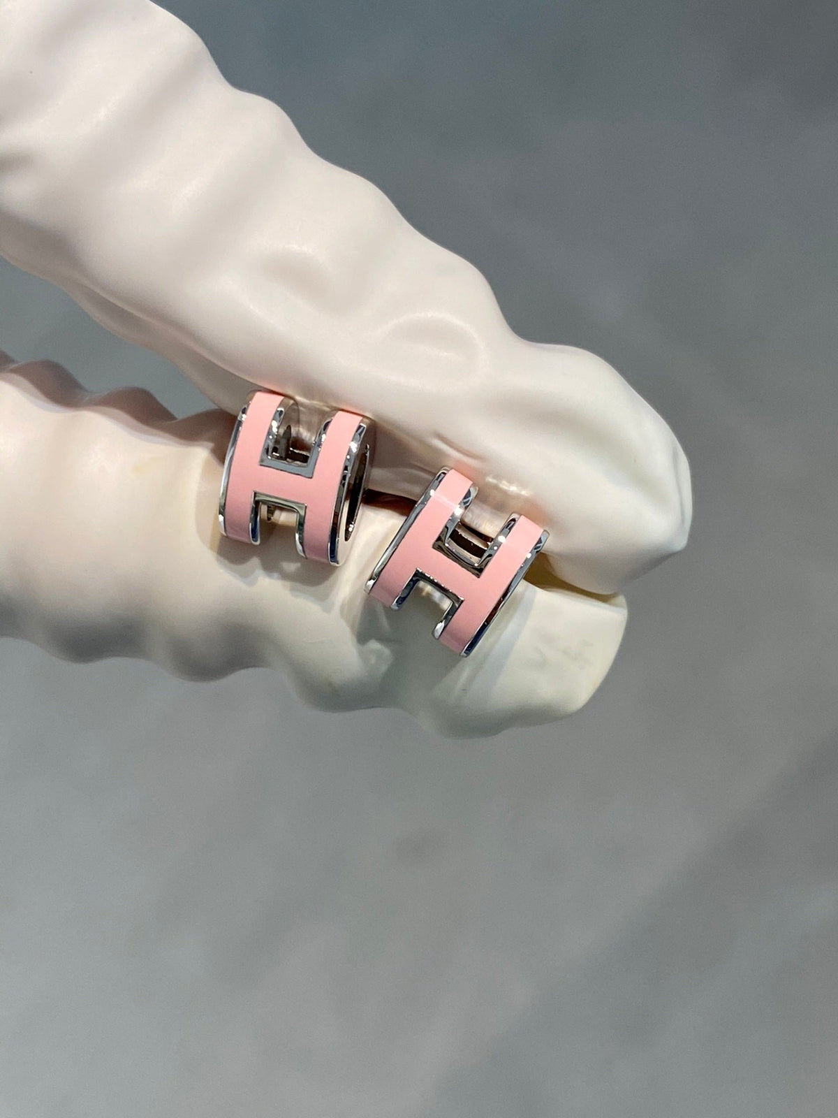 [⭐Hildren Jewelry]MINI POP H SILVER EARRINGS PINK