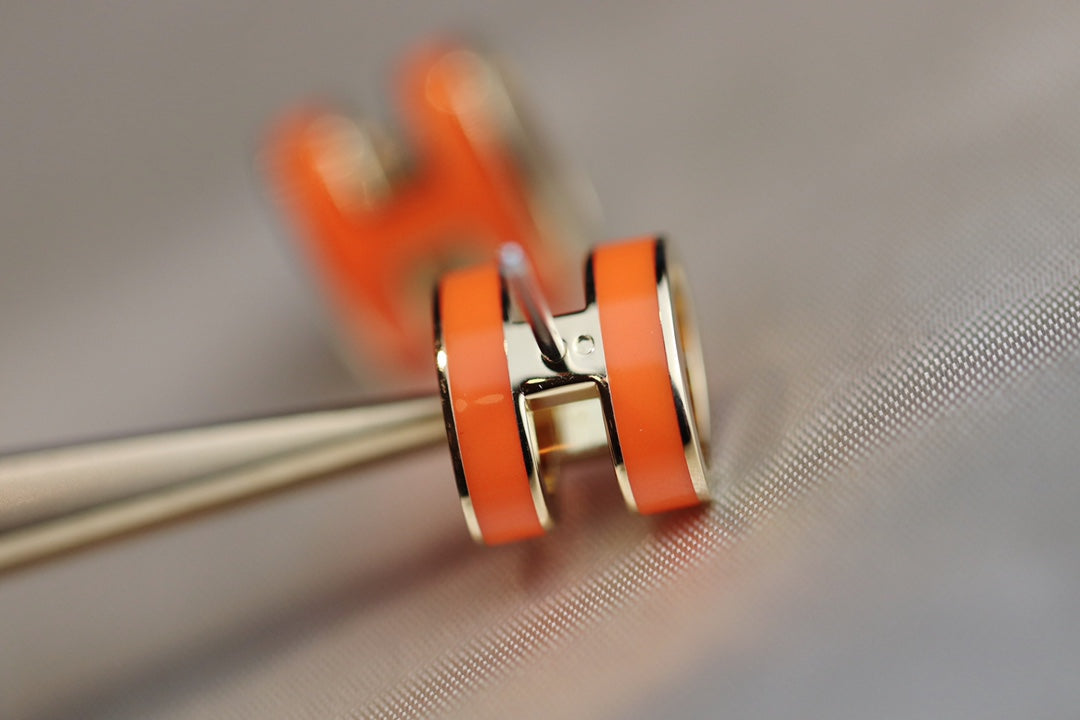 [⭐Hildren Jewelry]MINI POP H EARRINGS ORANGE
