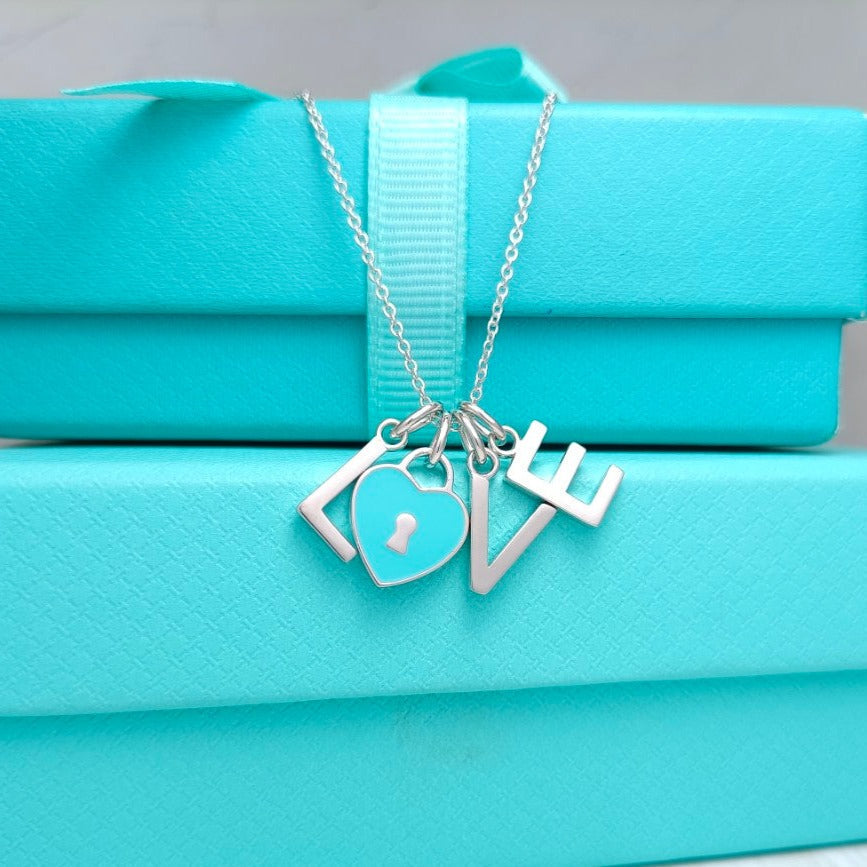 [Hildren Jewelry]LOVE TEXT PEDANT NECKLACE
