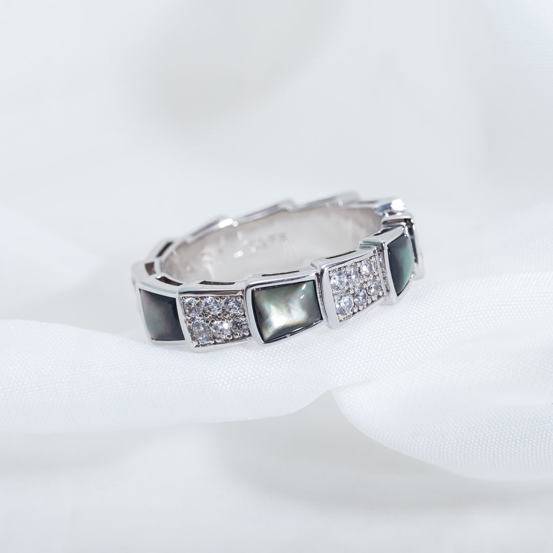 [⭐Hildren Jewelry]SERPENTI RING SILVER DIAMOND BLACK MOP 4MM