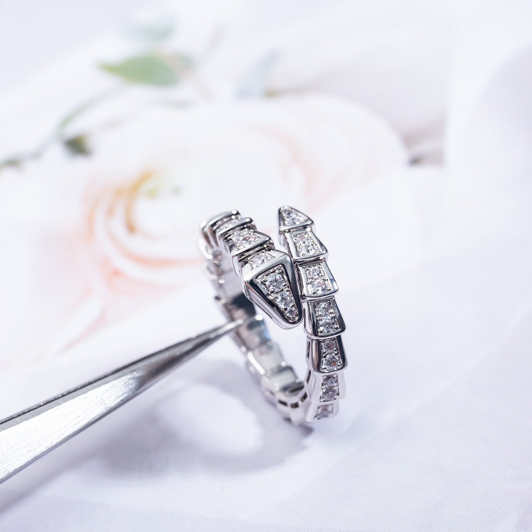 [⭐Hildren Jewelry]SERPENTI RING SILVER DIAMOND PAVED 4MM