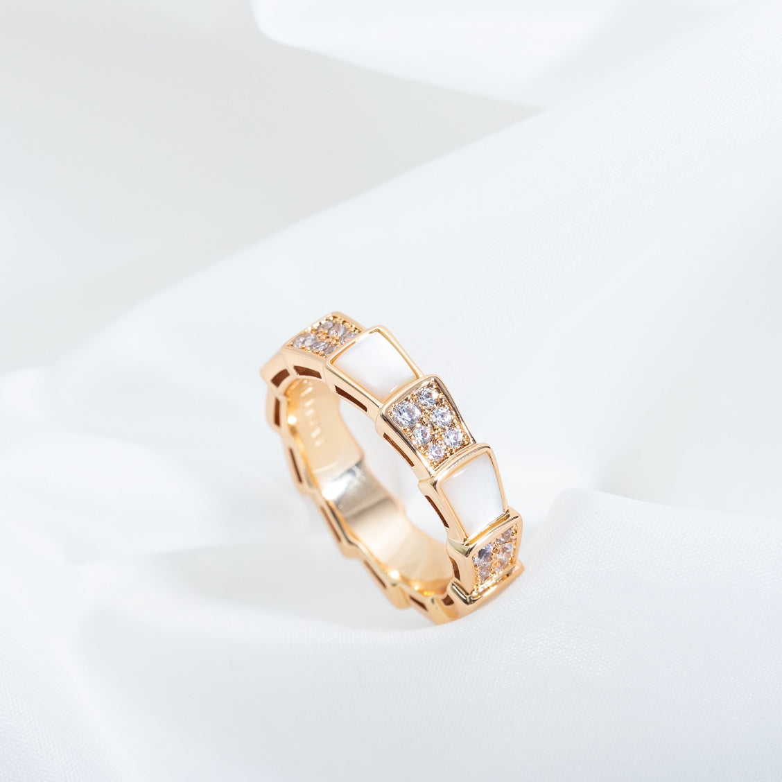 [⭐Hildren Jewelry]SERPENTI RING PINK GOLD MOP DIAMOND PAVED 4MM