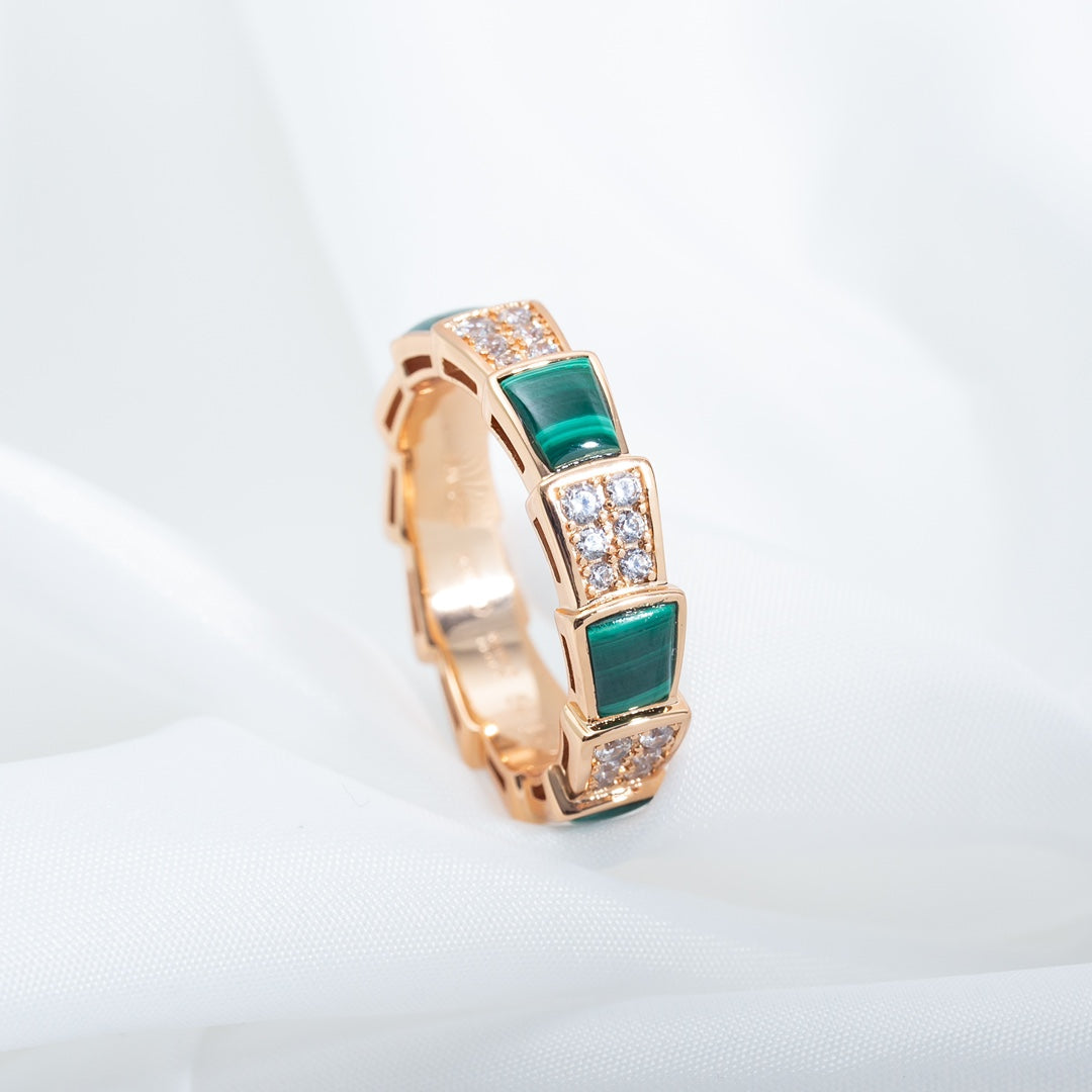 [⭐Hildren Jewelry]SERPENTI RING PINK GOLD MALACHITE DIAMOND PAVED 4MM