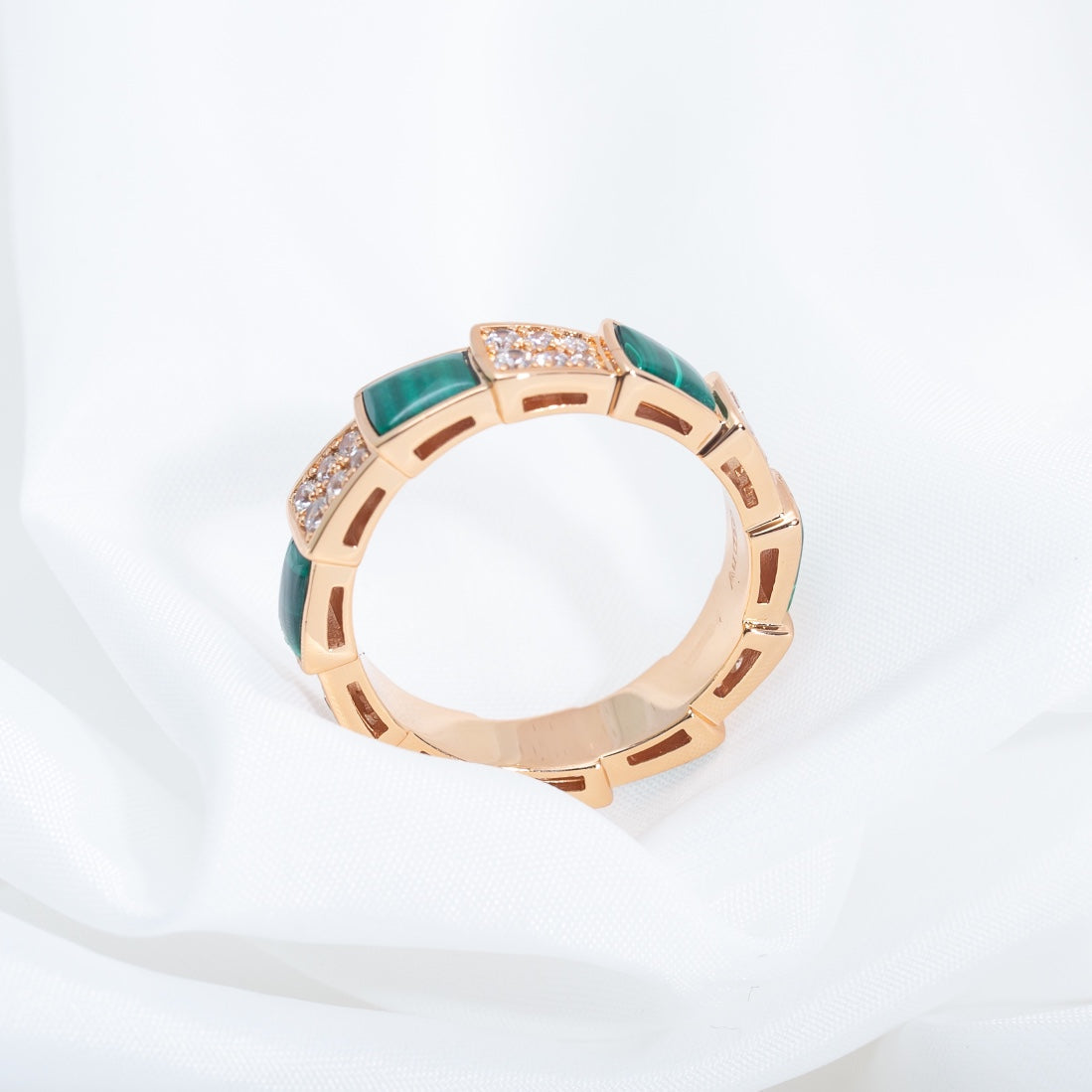[⭐Hildren Jewelry]SERPENTI RING PINK GOLD MALACHITE DIAMOND PAVED 4MM