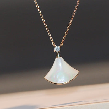[⭐Hildren Jewelry]DREAM NECKLACE WHITE MOP PINK GOLD 1 DIAMOND