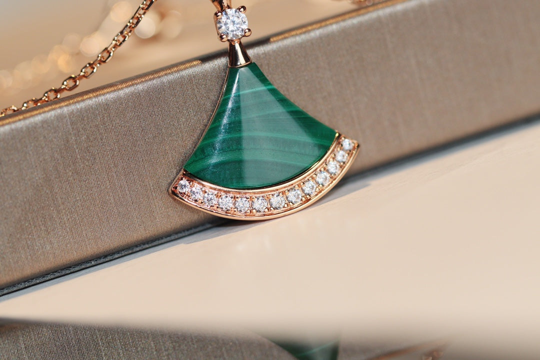 [⭐Hildren Jewelry]DREAM NECKLACE MALACHITE DIAMOND