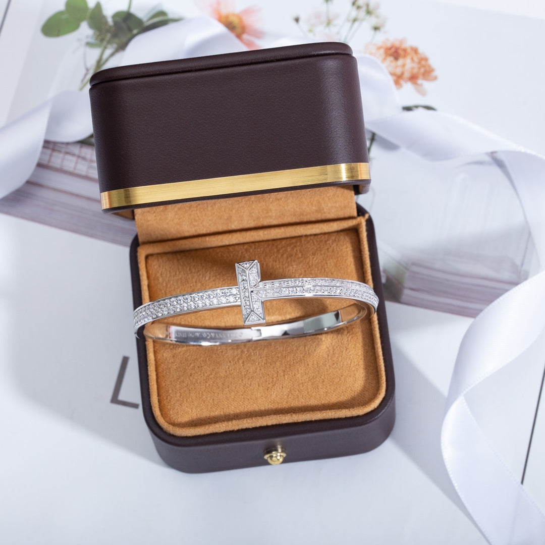 [Hildren Jewelry]WIDE DIAMONDS HINGED BANGLE SILVER