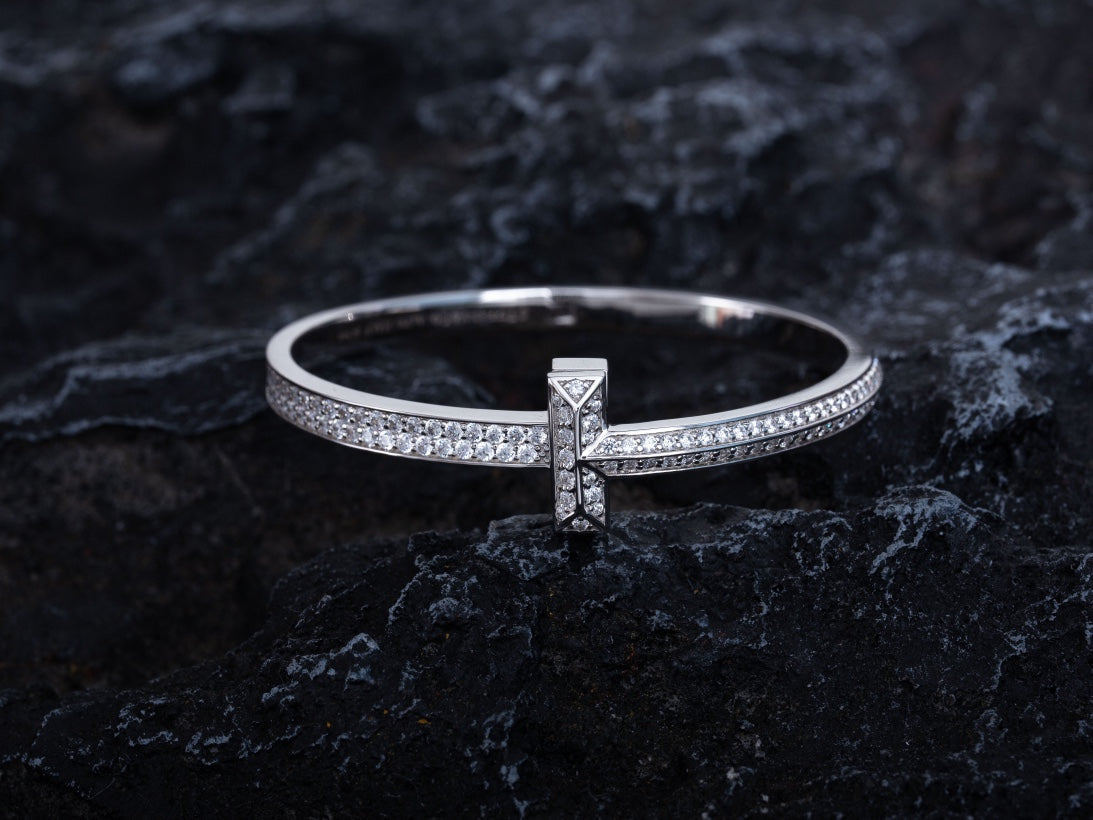 [Hildren Jewelry]WIDE DIAMONDS HINGED BANGLE SILVER