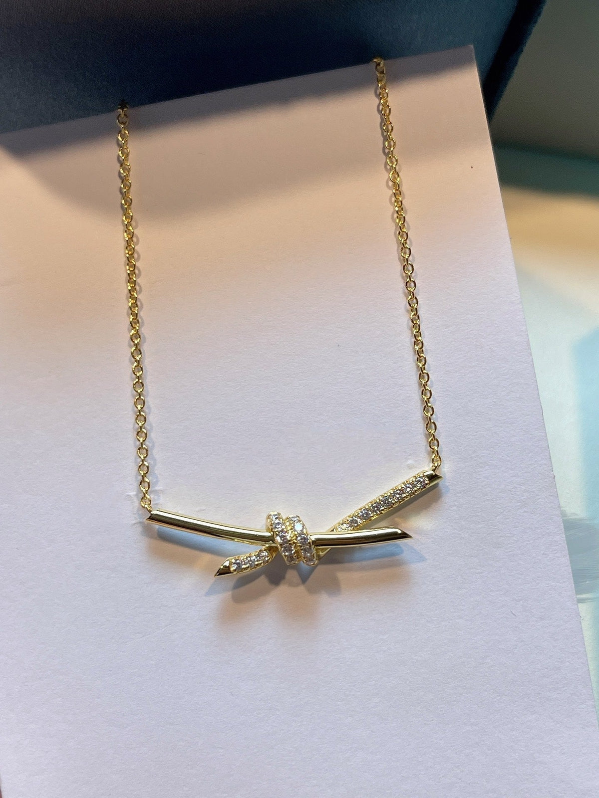 [Hildren Jewelry]KNOT NECKLACE GOLD DIAMONDS