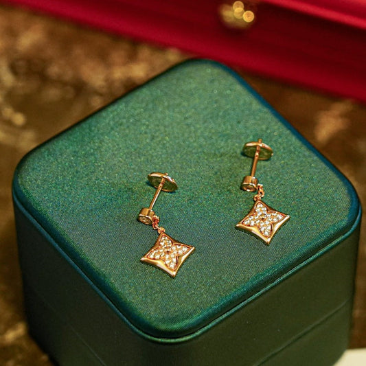 [⭐Hildren Jewelry]STAR DIAMONDS EARRINGS GOLD