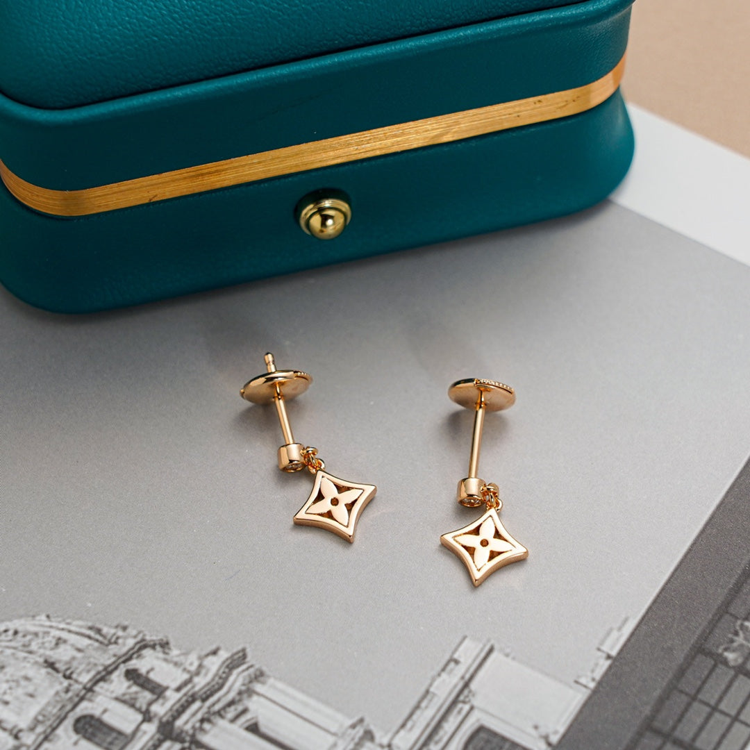 [⭐Hildren Jewelry]STAR EARRINGS GOLD