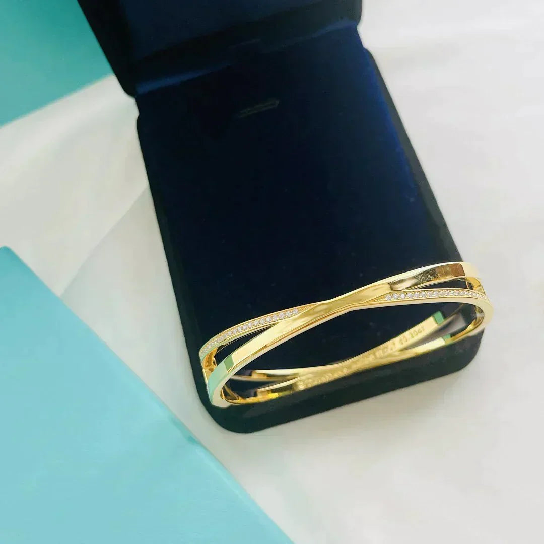 [Hildren Jewelry]NARROW HINGED BANGLEIN WITH DIAMONDS SMALL