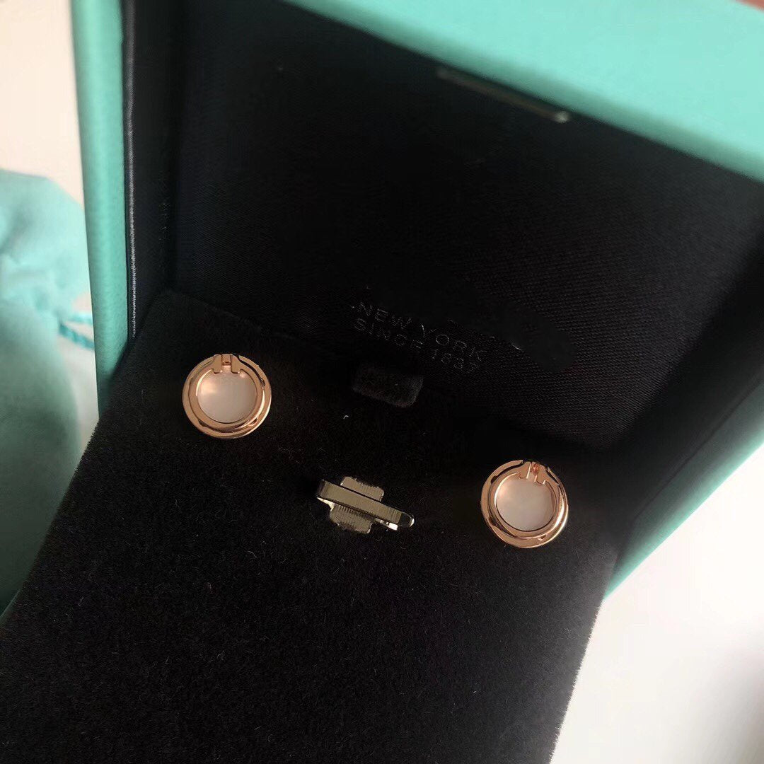[Hildren Jewelry]PEARL CIRCLE EARRINGS MOTHER