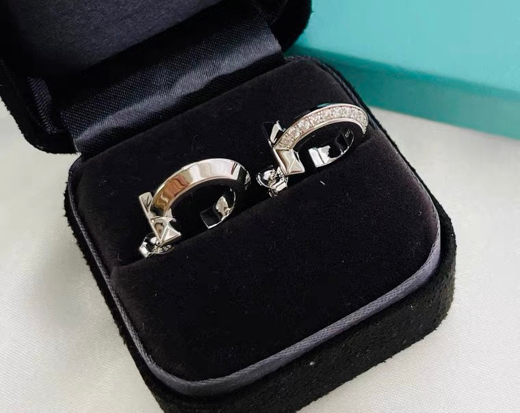 [Hildren Jewelry]HOOP EARRINGS IN ROSE GOLD WITH DIAMONDS