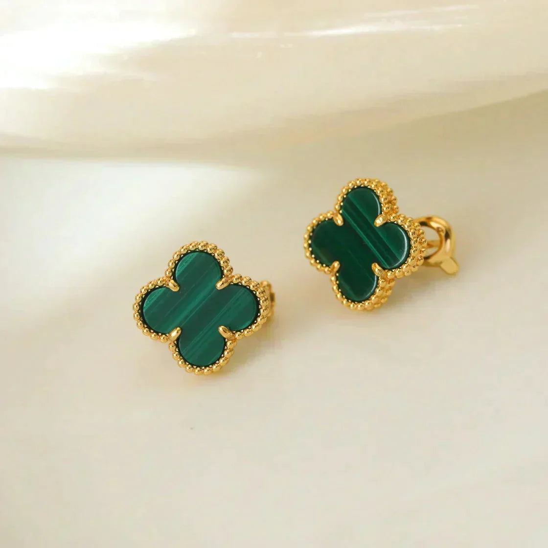[⭐Hildren Jewelry]CLOVER MEDIUM 1 MOTIFS MALACHITE  EARRINGS