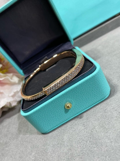 [Hildren Jewelry]LOCK BRACELET DIAMOND PAVED