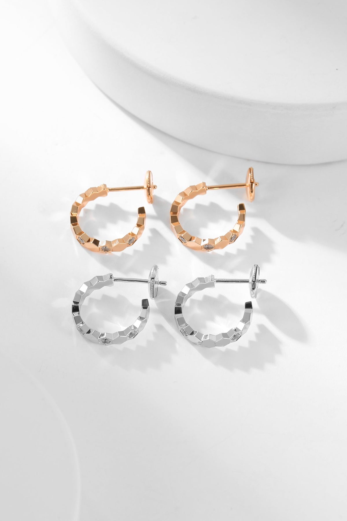 [⭐Hildren Jewelry]BEE LOVE DIAMOND HOOP EARRINGS