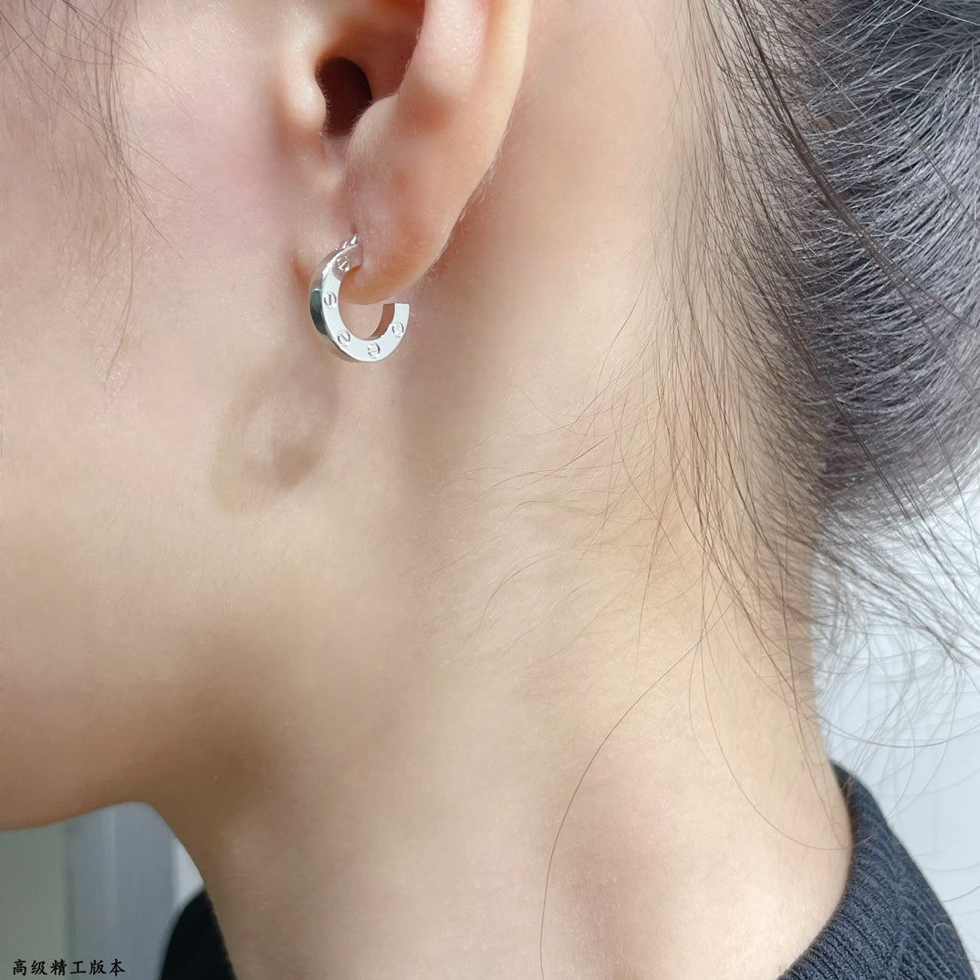 [⭐Hildren Jewelry]LOVE MINI EARRINGS