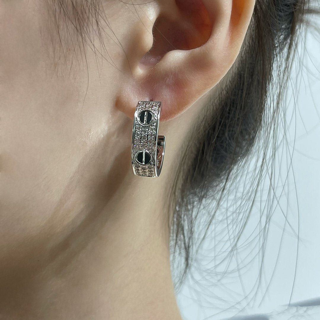 [⭐Hildren Jewelry]LOVE CERAMIC DIAMOND PAVED SILVER EARRINGS