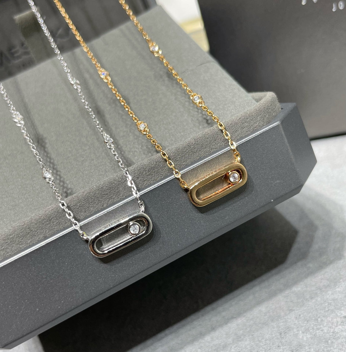 [⭐Hildren Jewelry]MOVE UNO DIAMOND NECKLACE