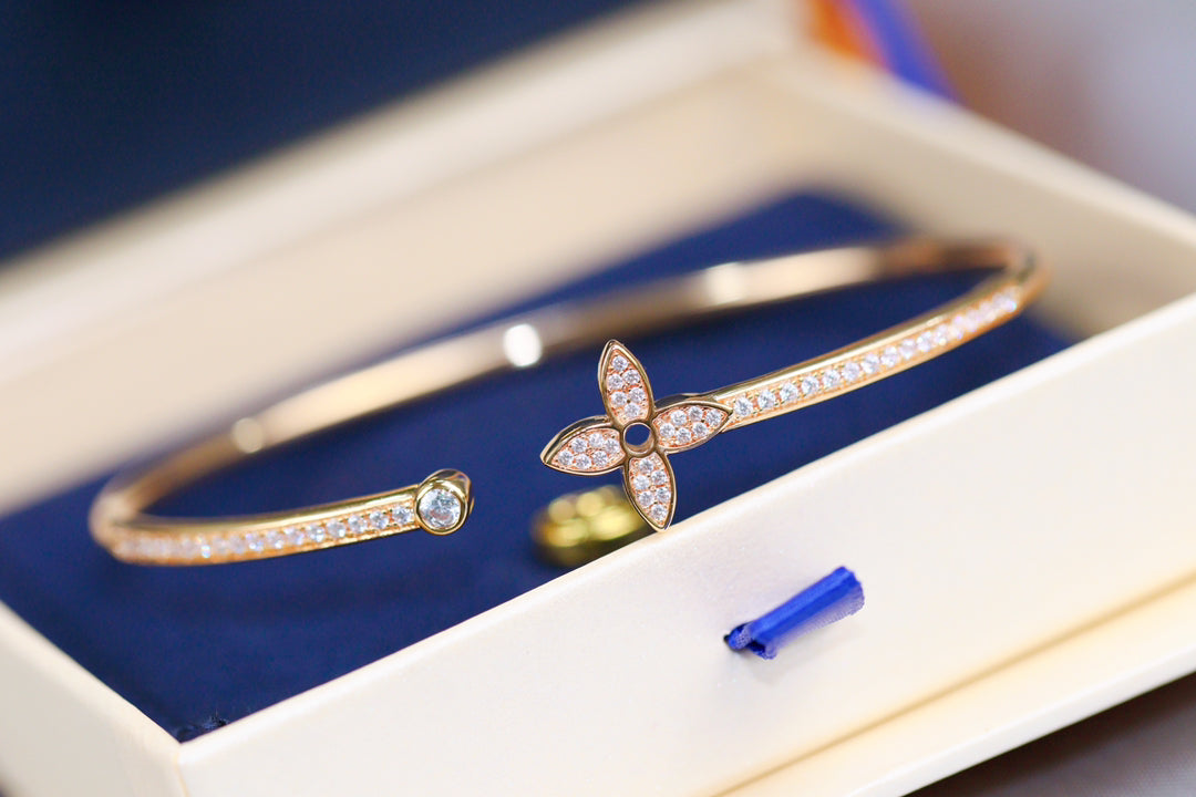 [⭐Hildren Jewelry]IDYLLE PINK GOLD OPEN BRACELET DIAMOND PAVED