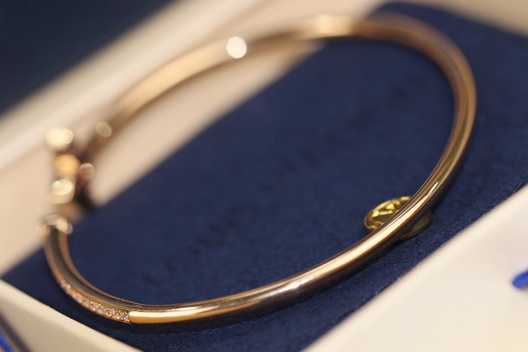 [⭐Hildren Jewelry]IDYLLE PINK GOLD OPEN BRACELET DIAMOND PAVED