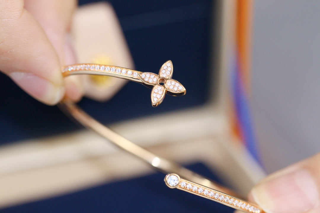 [⭐Hildren Jewelry]IDYLLE PINK GOLD OPEN BRACELET DIAMOND PAVED