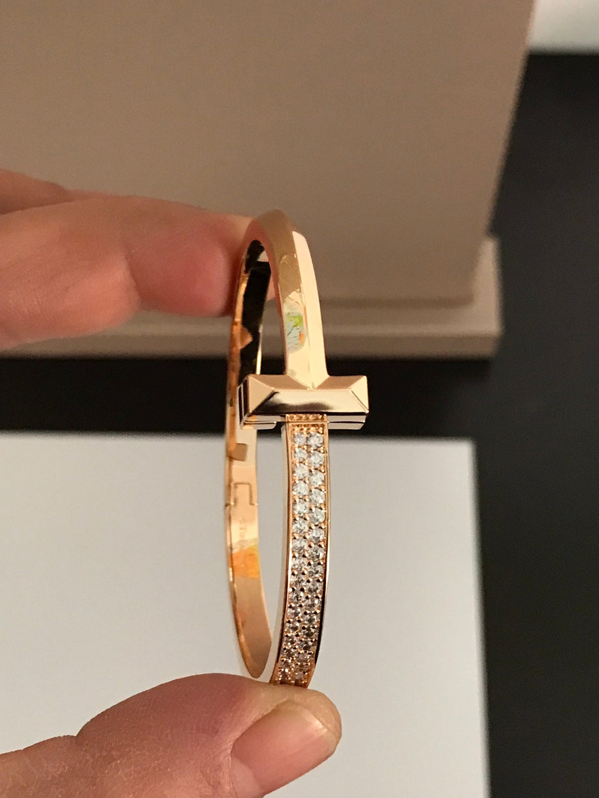 [Hildren Jewelry]T1 WIDE DIAMOND HINGED BANGLE PINK GOLD