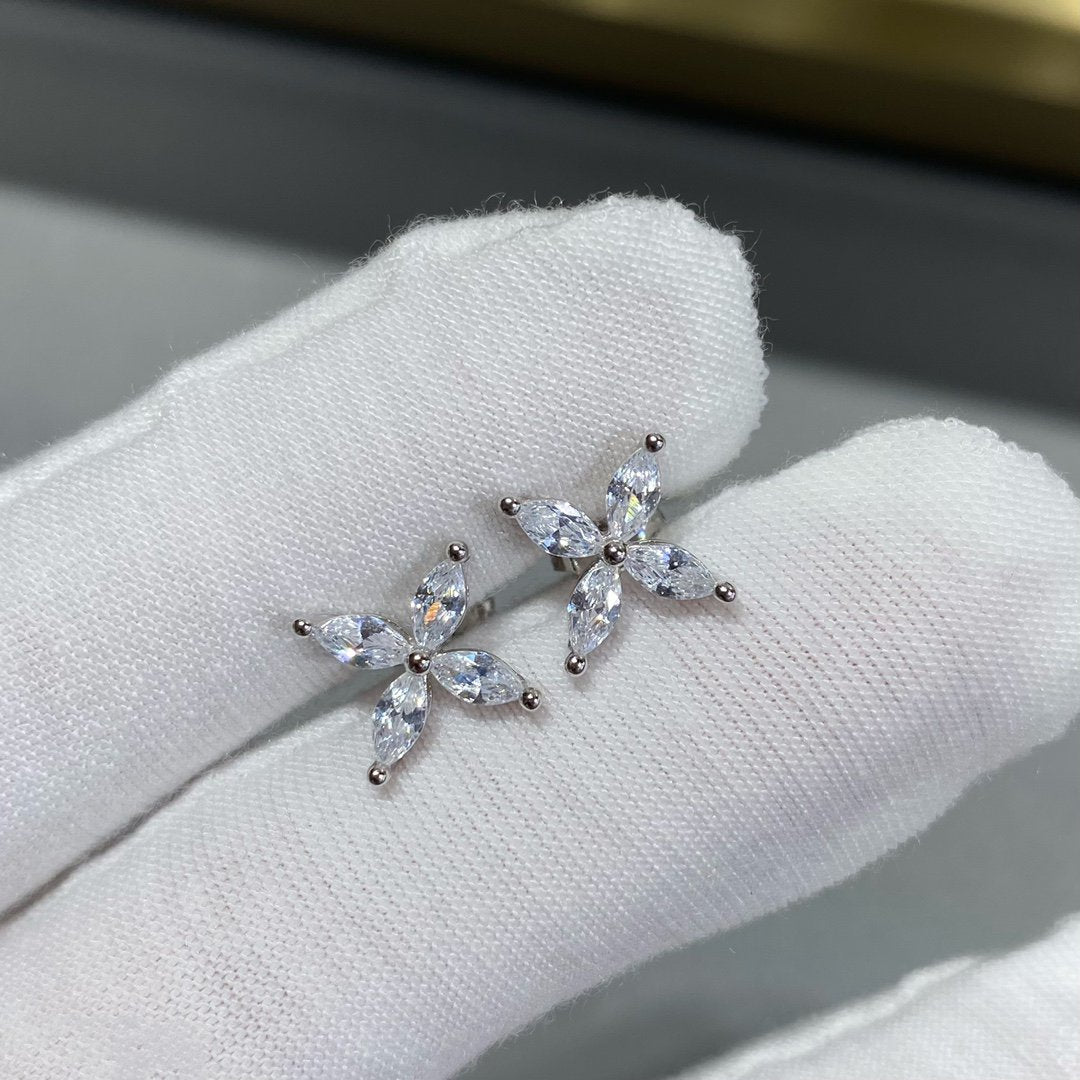 [Hildren Jewelry]VICTORIA SILVER DIAMOND STUD MINI EARRINGS