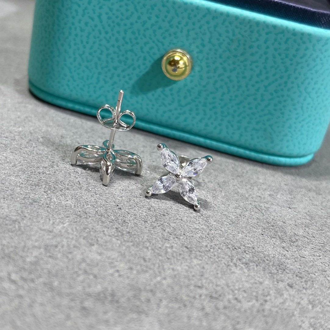 [Hildren Jewelry]VICTORIA SILVER DIAMOND STUD MINI EARRINGS
