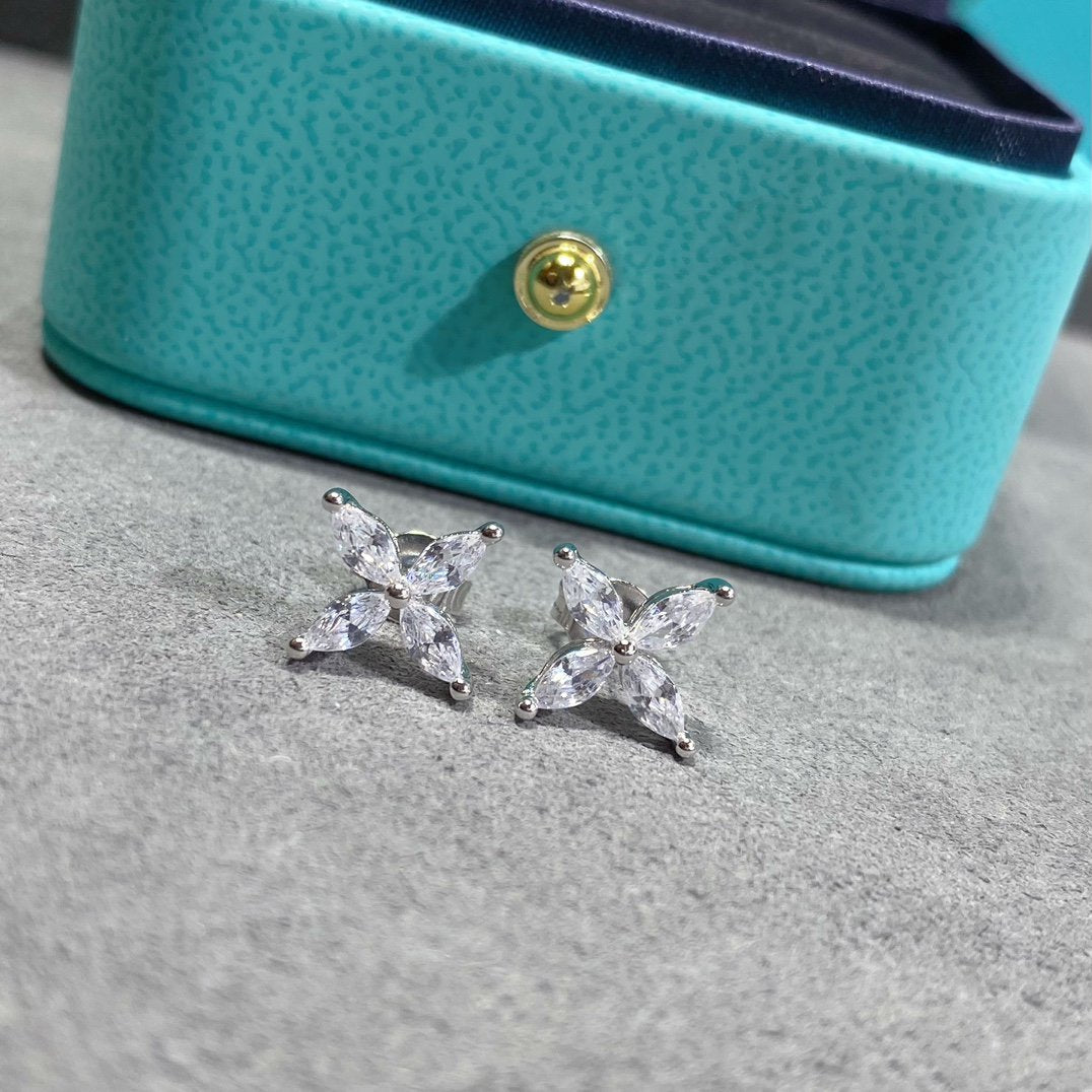 [Hildren Jewelry]VICTORIA SILVER DIAMOND STUD MINI EARRINGS