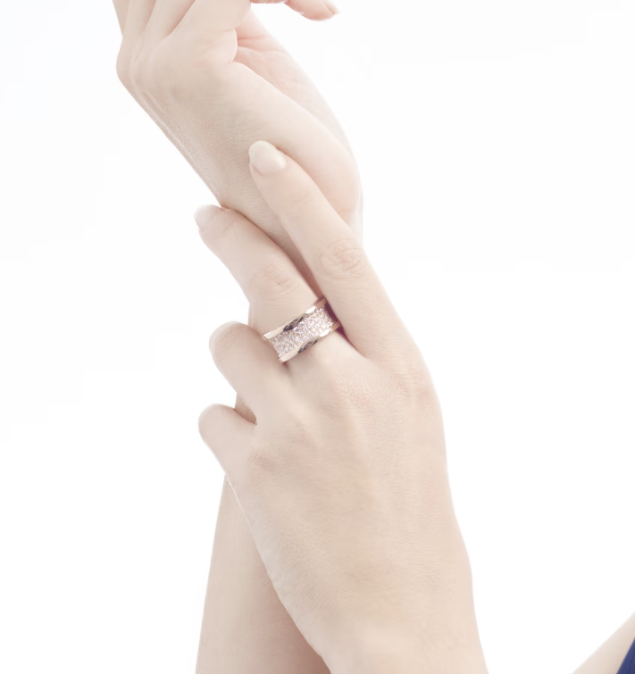 [⭐Hildren Jewelry]ZERO 1 WITH PAVED DIAMONDS ON THE SPIRAL RING