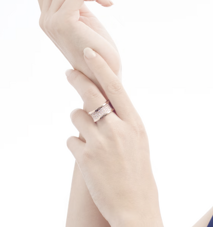 [⭐Hildren Jewelry]ZERO 1 WITH PAVED DIAMONDS ON THE SPIRAL RING