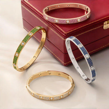 [⭐Hildren Jewelry]2026 PAVE GEMSTONE LOVE BRACELET 6.1MM 10 DIAMONDS
