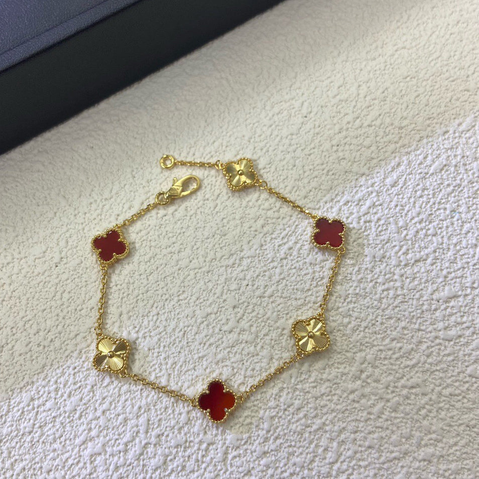 [⭐Hildren Jewelry]CLOVER 6 MOTIF RED AGATE LASER BRACELET