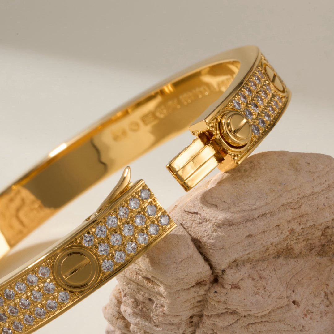 [⭐Hildren Jewelry]LOVE BRACELET 6.1MM DIAMOND-PAVED