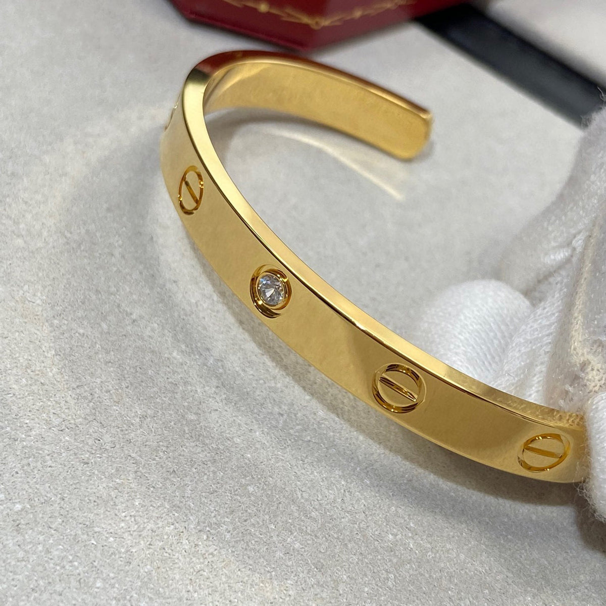 [⭐Hildren Jewelry]LOVE BRACELET 6.1MM 1 DIAMOND OPEN CUFF