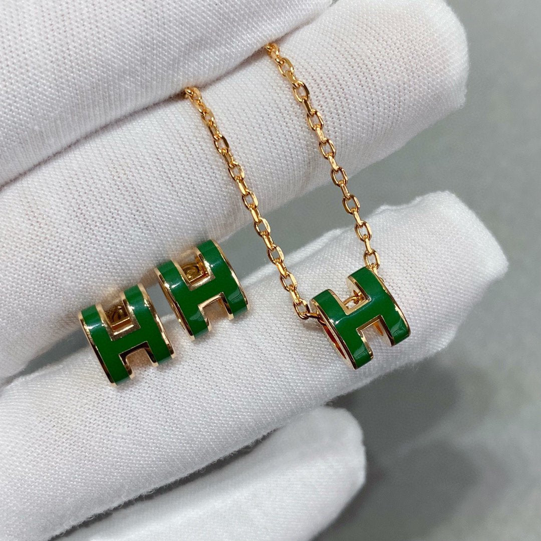 [⭐Hildren Jewelry]POP H GREEN NECKLACE SILVER AND GOLD