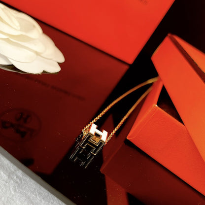 [⭐Hildren Jewelry]H WHITE SQUARE GOLD NECKLACE