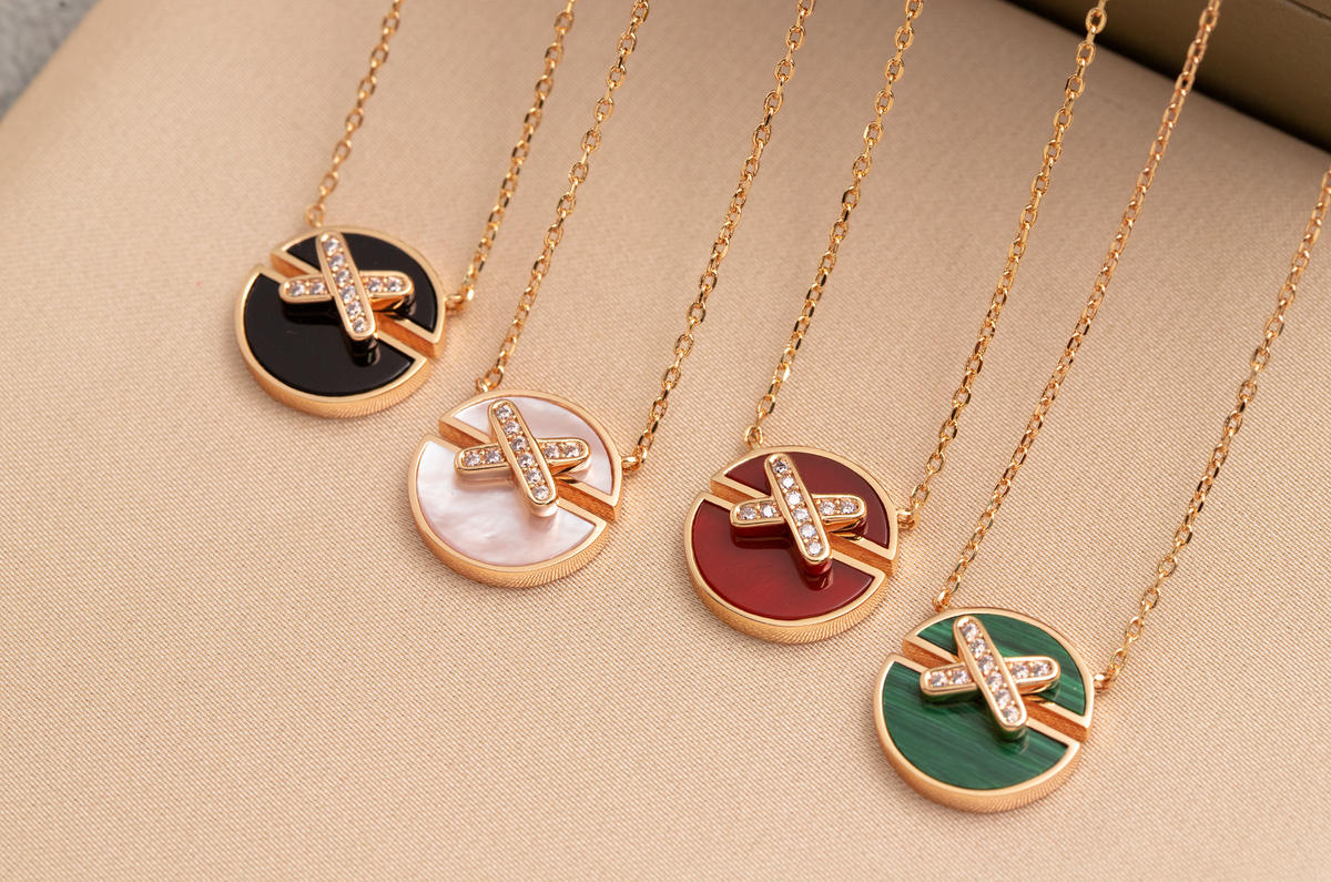 [⭐Hildren Jewelry]JEUX DE PINK GOLD DIAMOND NECKLACE
