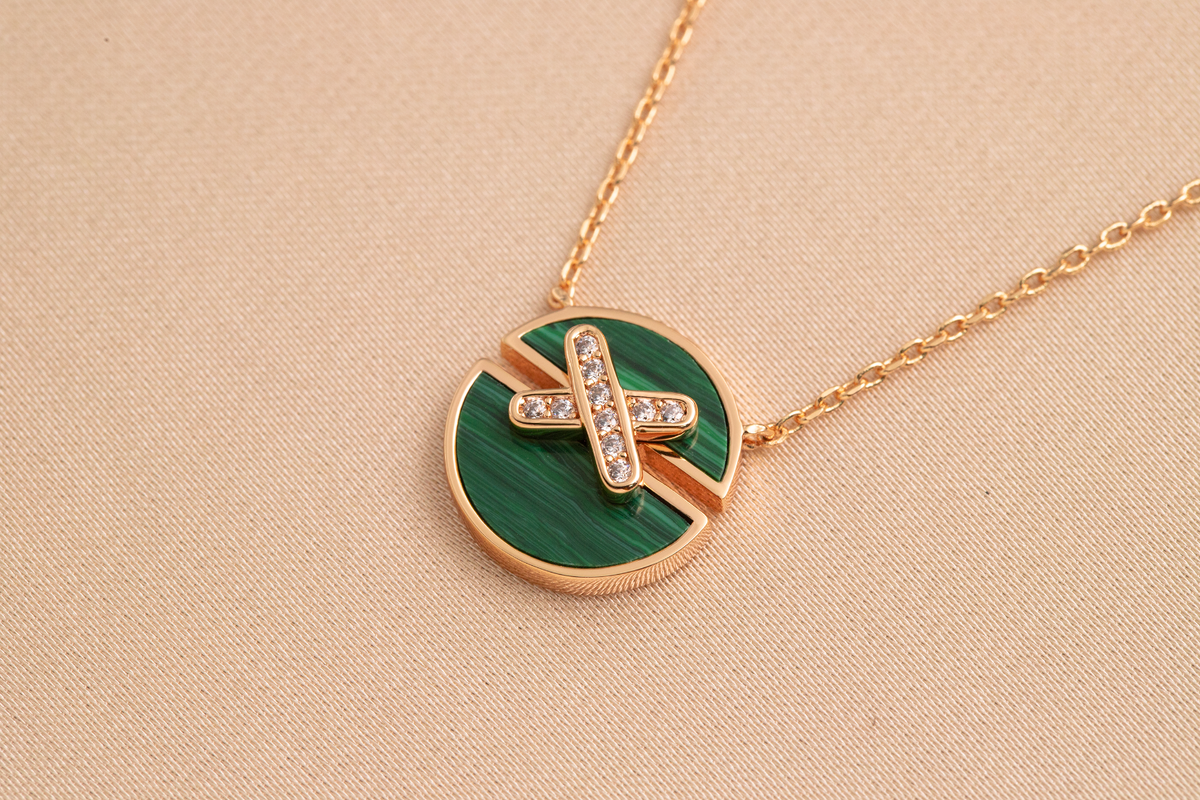 [⭐Hildren Jewelry]JEUX DE PINK GOLD DIAMOND NECKLACE