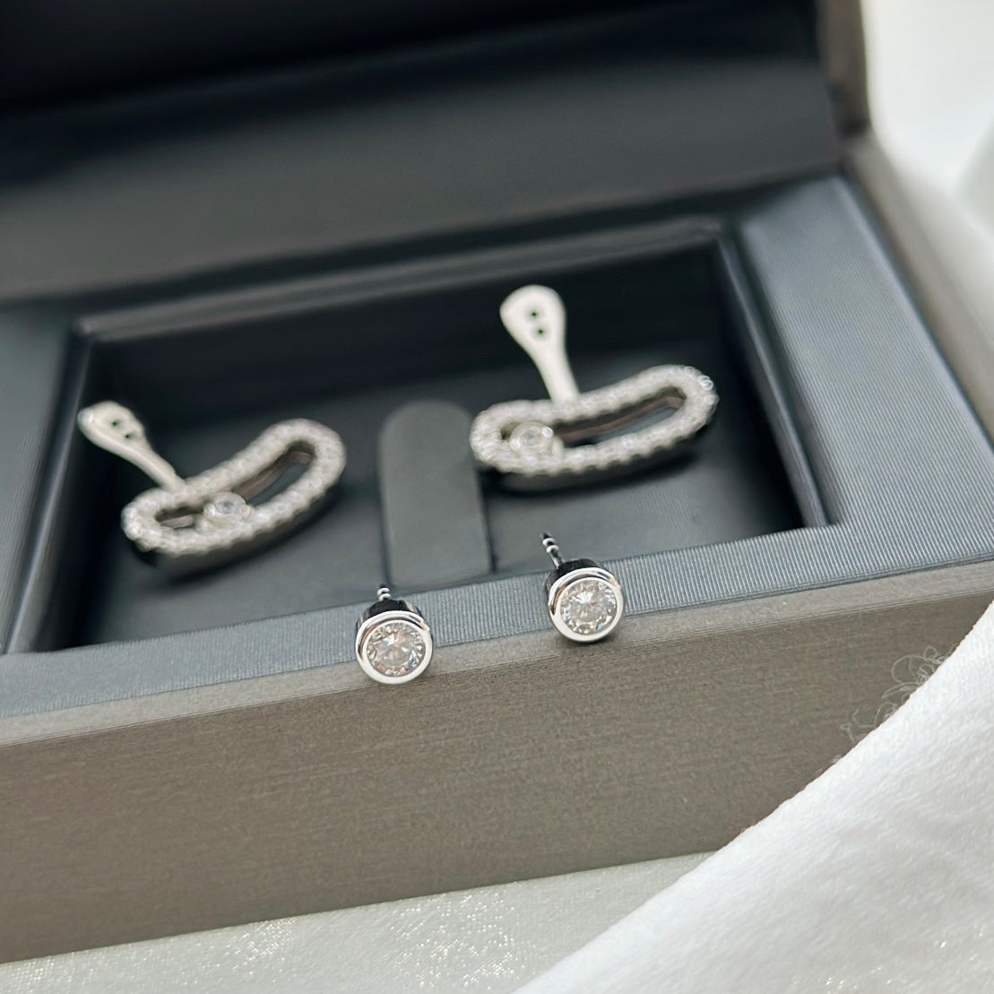 [⭐Hildren Jewelry]MOVE UNO SILVER DIAMOND EARRINGS