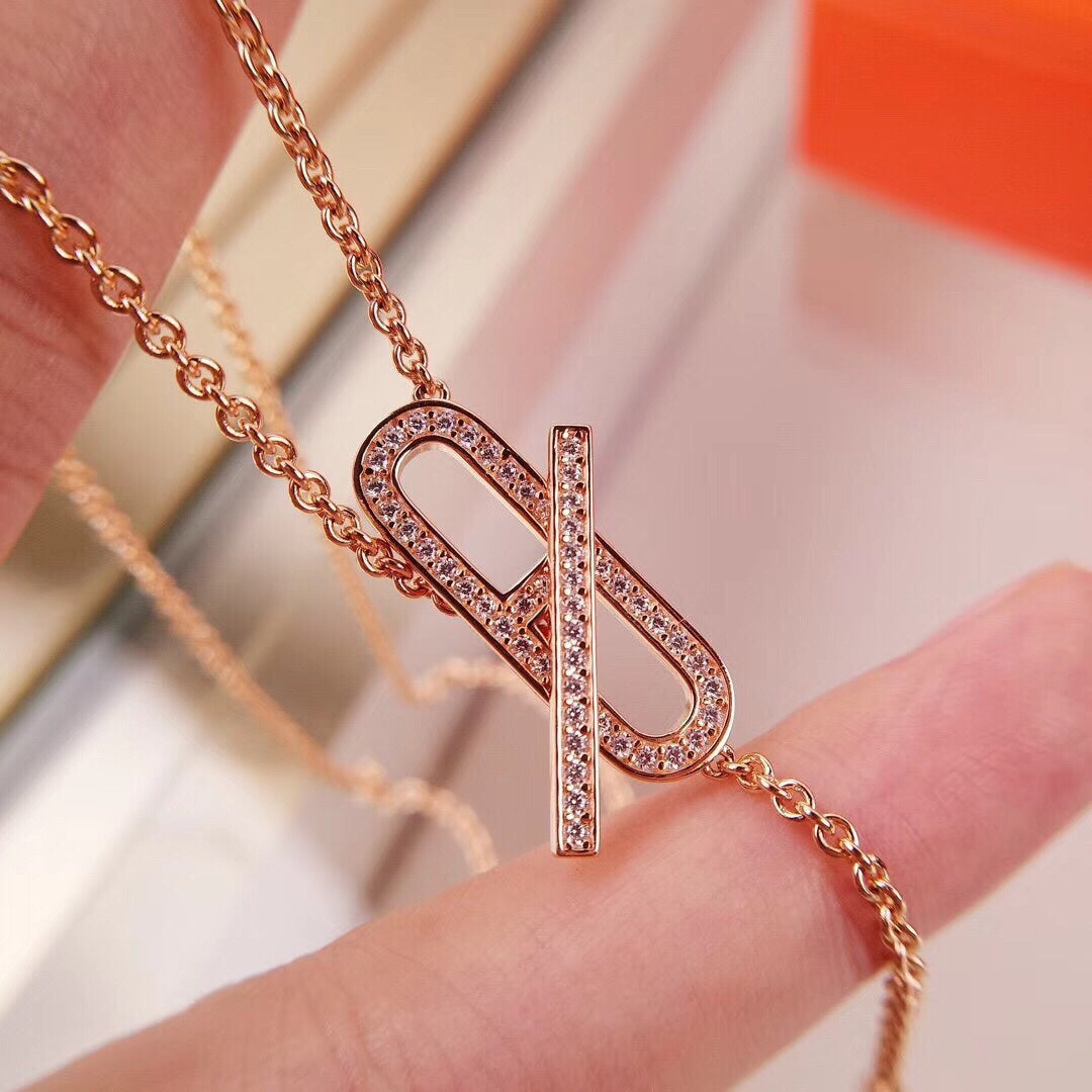 [⭐Hildren Jewelry]HM FIRE PIG NOSE NECKLACE TRENDY STREET
