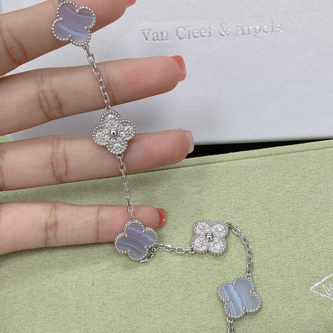[⭐Hildren Jewelry] CLOVER 5 MOTIF PURPLE CHALCEDONY BRACELET COLLECTION