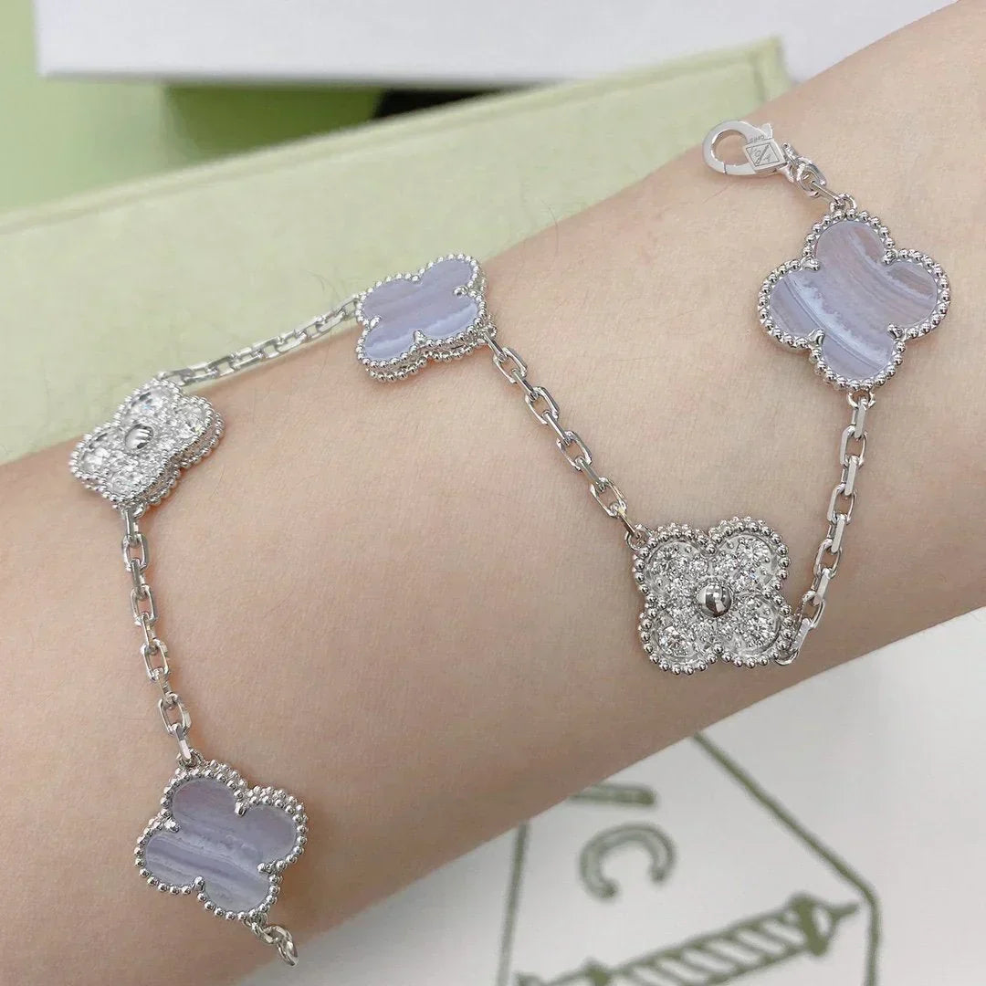 [⭐Hildren Jewelry] CLOVER 5 MOTIF PURPLE CHALCEDONY BRACELET COLLECTION