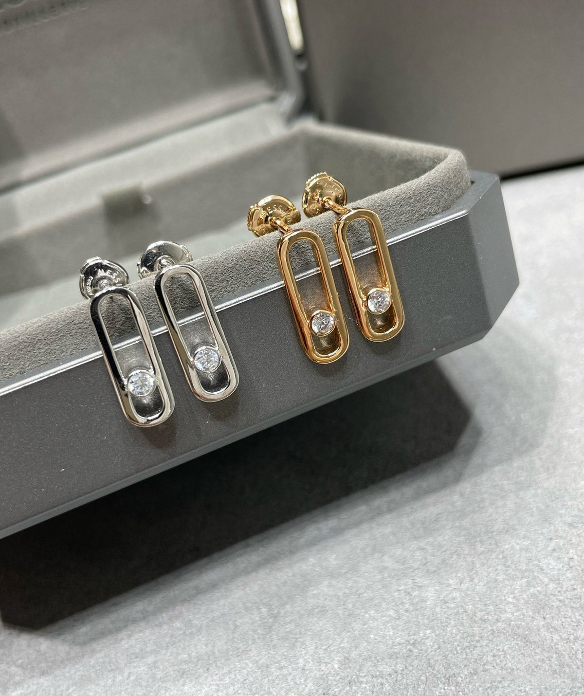 [⭐Hildren Jewelry]MOVE UNO SMALL 1 DIAMOND EARRINGS