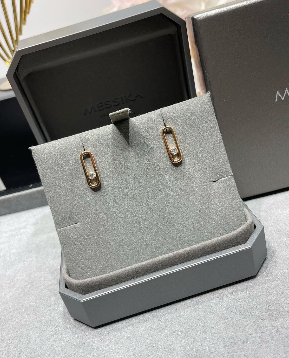[⭐Hildren Jewelry]MOVE UNO SMALL 1 DIAMOND EARRINGS