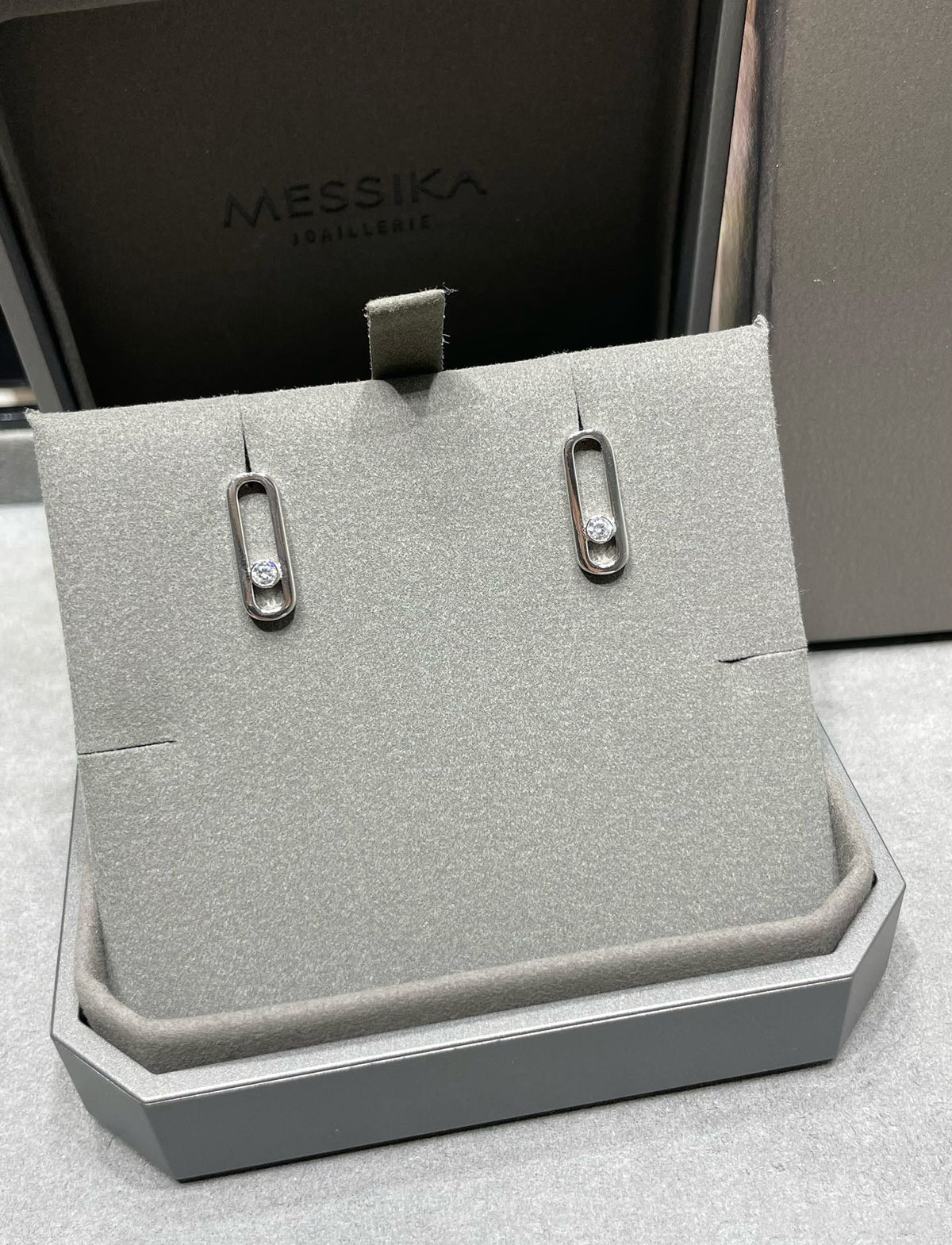 [⭐Hildren Jewelry]MOVE UNO SMALL 1 DIAMOND EARRINGS